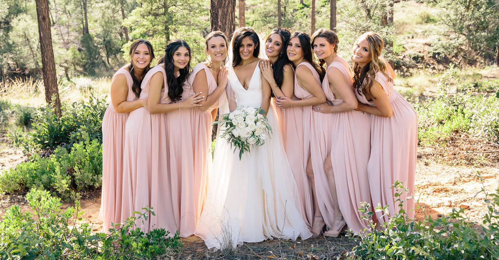 Wedding party at the Cabins on Strawberry Hill outdoor wedding venue in Arizona